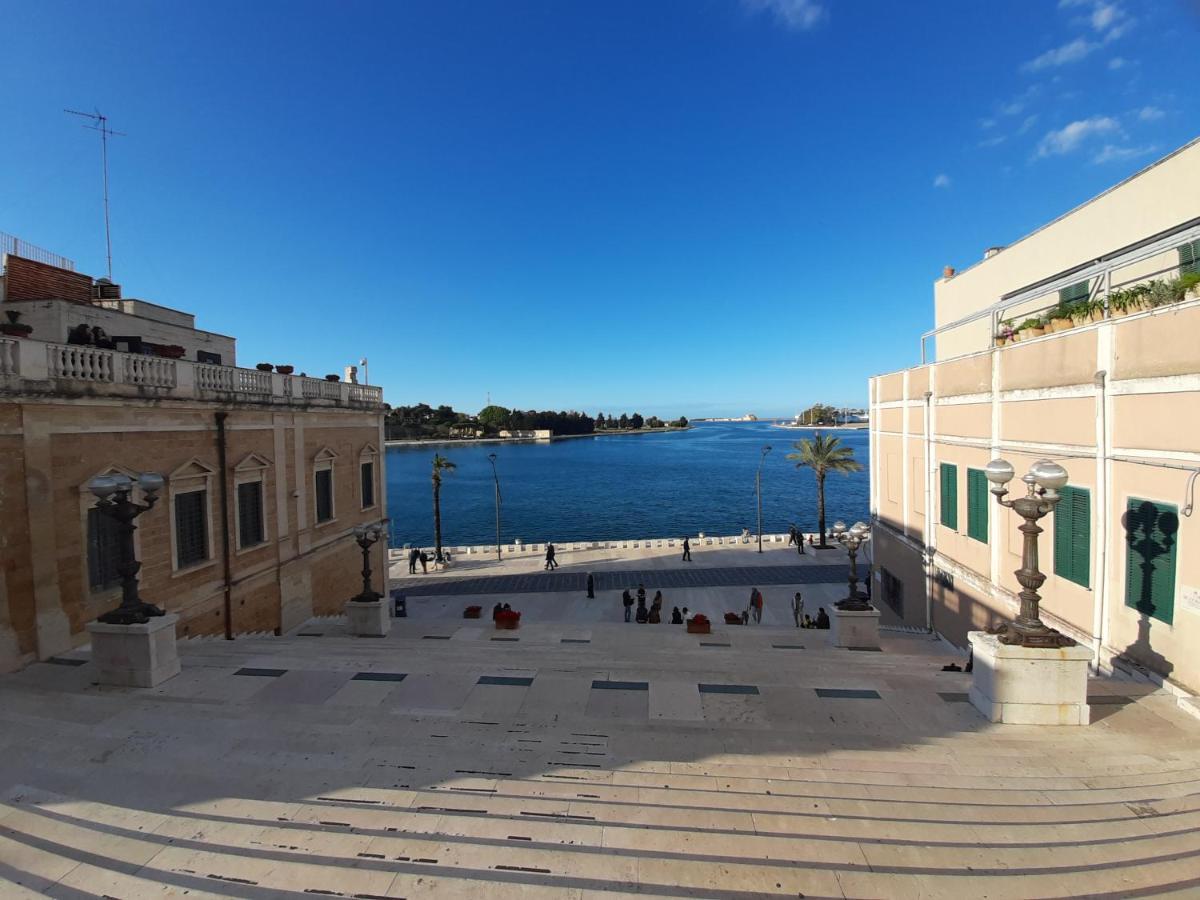 Casa Mima: Locazione Turistica Nel Centro Storico Apartment Brindisi Exterior photo